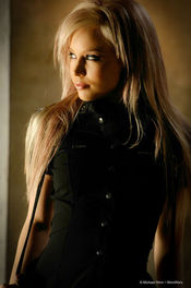 Brea Bennett Naked Blondie 07